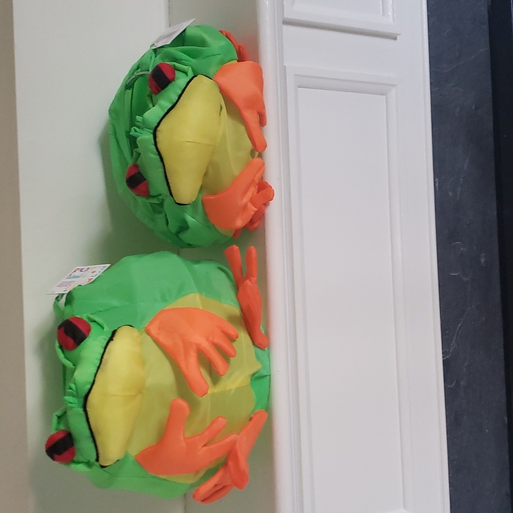 Frog Fold Up Baskets